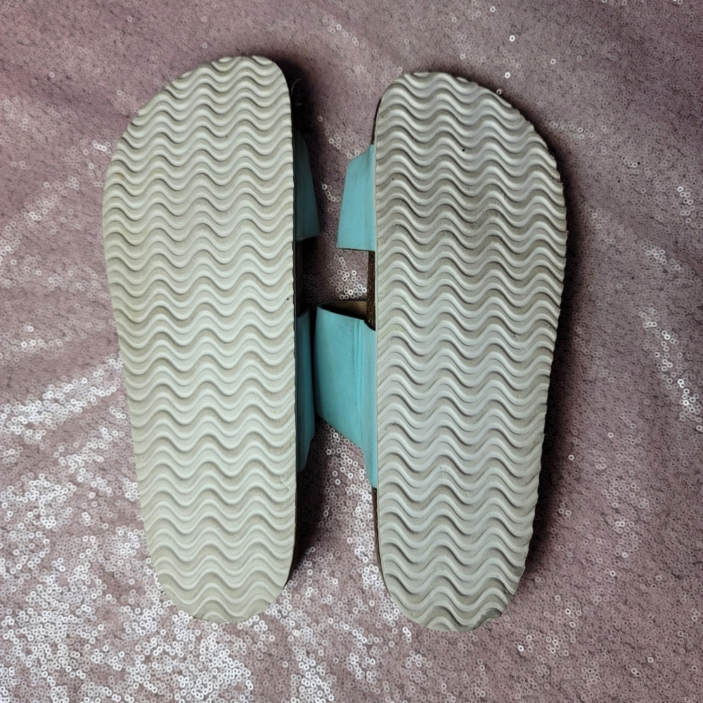 ♡ Powder Blue Sandals ♡ - Picture 4 of 4